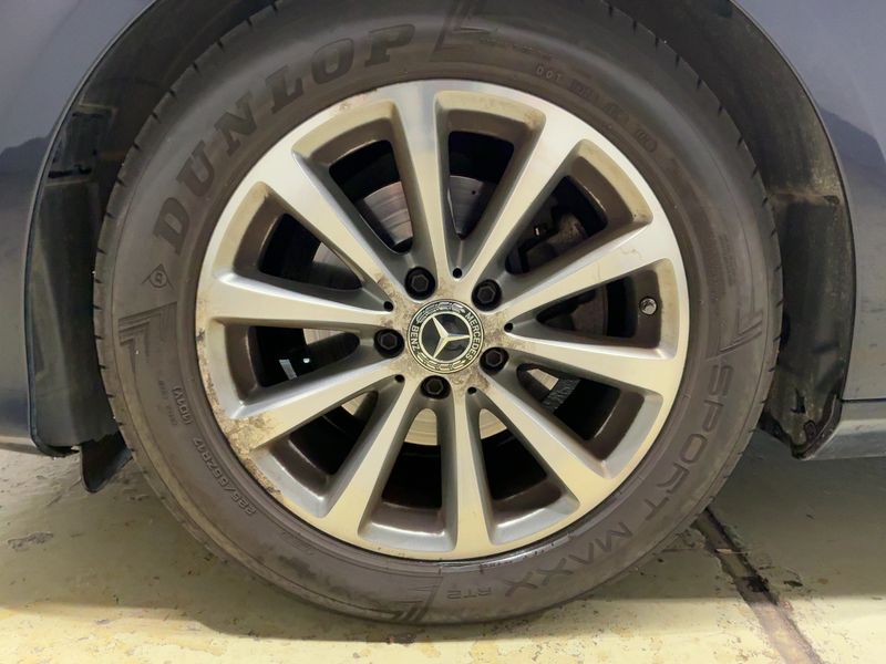 Mercedes-Benz E-Klasse E 200 d T Avantgarde — zdjęcie 16