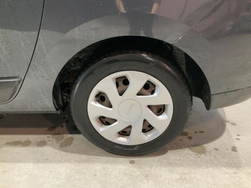 Dacia Lodgy 1.5 dCi Laureate — zdjęcie 22