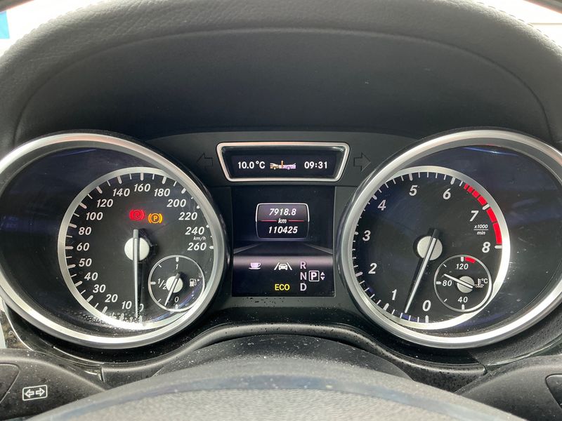 Mercedes-Benz GL-Klasse GL 500 4Matic BlueEfficiency — zdjęcie 13