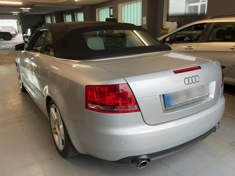 Audi A4 1.8 Turbo — zdjęcie 3