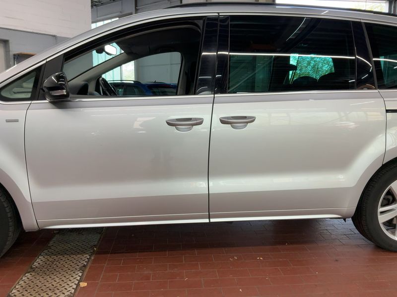 Volkswagen Sharan 2.0 TDI Match BlueMotion Tech — zdjęcie 4
