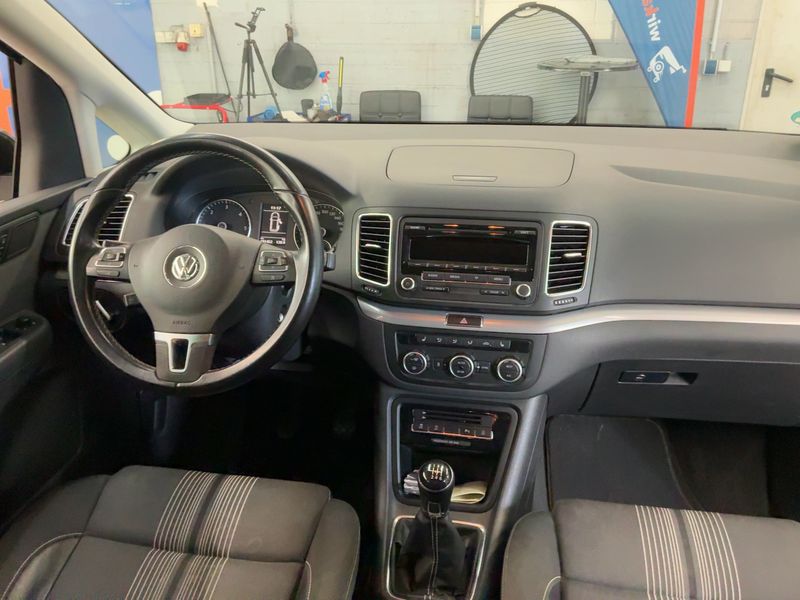 Volkswagen Sharan 2.0 TDI Match BlueMotion Tech — zdjęcie 12