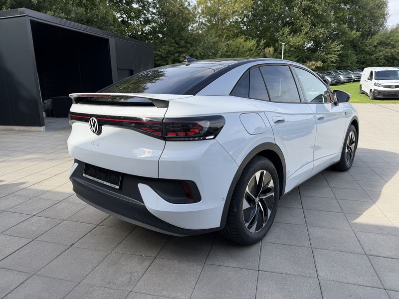 Volkswagen ID.5 electric drive 150 kW Pro Performance — zdjęcie 3