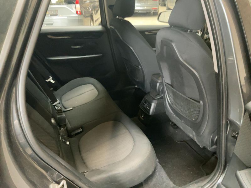 BMW 2er 218i Active Tourer Basis — zdjęcie 14