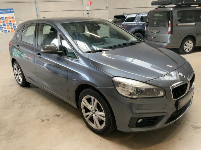 BMW 2er 218i Active Tourer Basis — zdjęcie 8