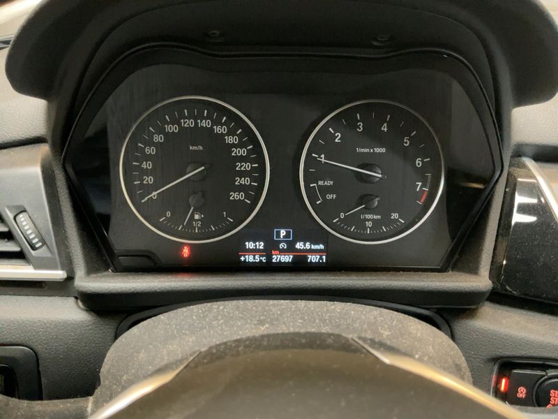 BMW 2er 218i Active Tourer Basis — zdjęcie 13