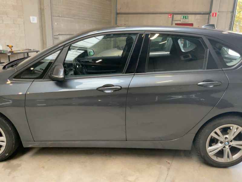 BMW 2er 218i Active Tourer Basis — zdjęcie 4