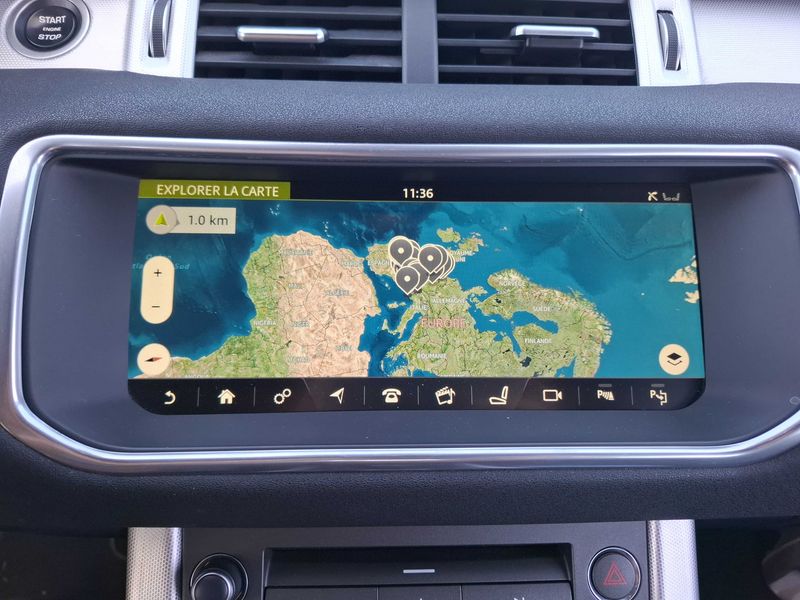 Land Rover Evoque Cabriolet 2.0 Td4 SE Dynamic — zdjęcie 13