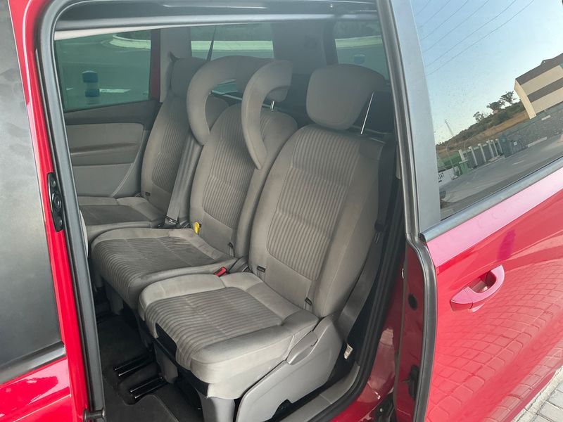 Seat Alhambra 2.0 TDI Reference — zdjęcie 29