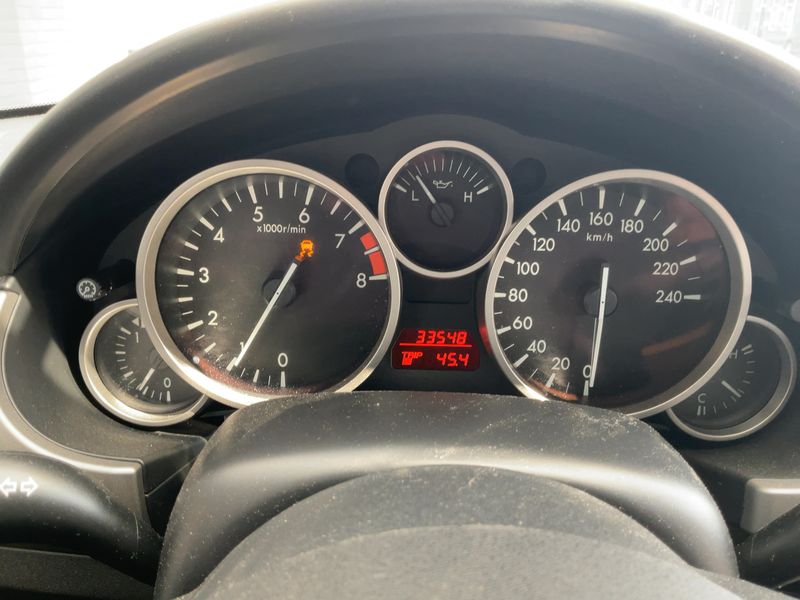 Mazda MX-5 2.0 Center-Line — zdjęcie 13