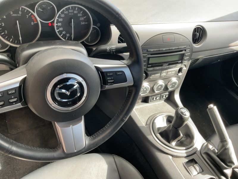 Mazda MX-5 2.0 Center-Line — zdjęcie 12