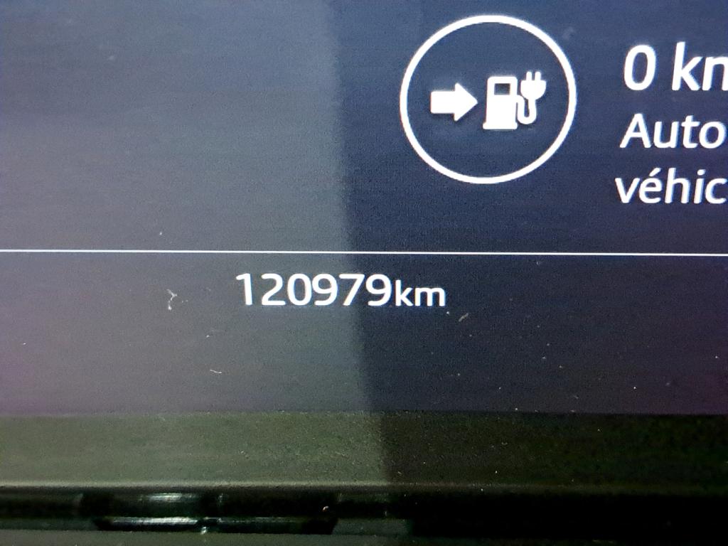 Land Rover Discovery Sport P300e Hybrid SE AWD — zdjęcie 7