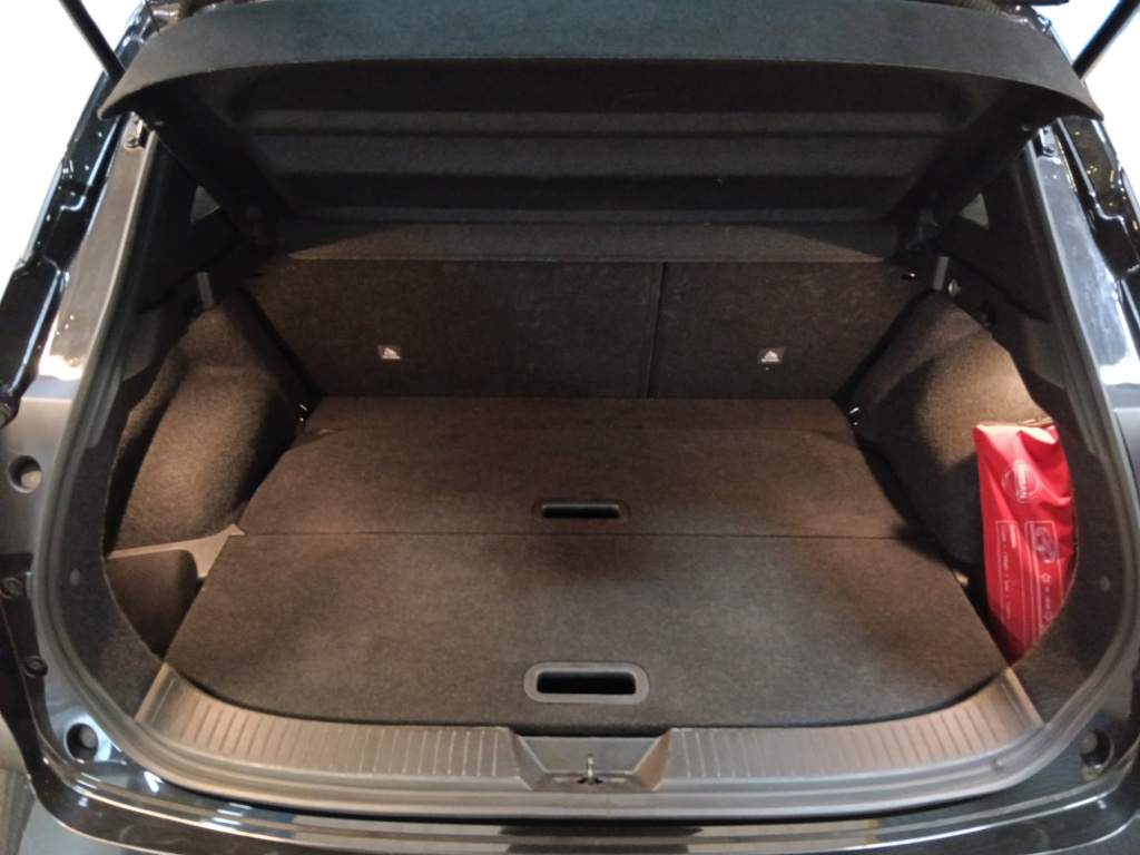 Nissan Qashqai 1.5 VC-T e-POWER N-Connecta — zdjęcie 9