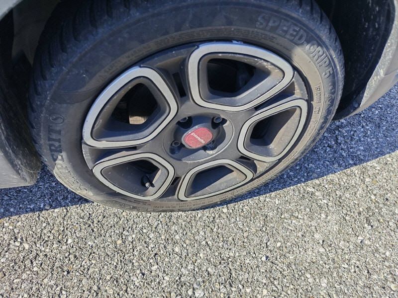 Fiat Panda 1.0 Mild-Hybrid City Life — zdjęcie 23