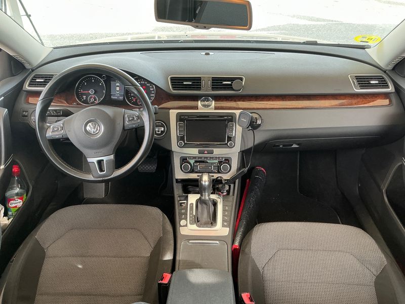 Volkswagen Passat 2.0 TDI Advance BlueMotion Tech — zdjęcie 12
