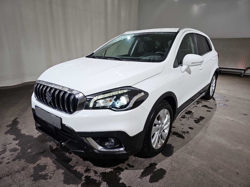 Suzuki SX4 S-Cross 1.4 BoosterJet Mild-Hybrid Comfort+ 4x4 — zdjęcie 1