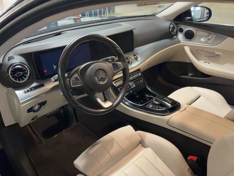 Mercedes-Benz E-Klasse E 350 d 4Matic Avantgarde — zdjęcie 12