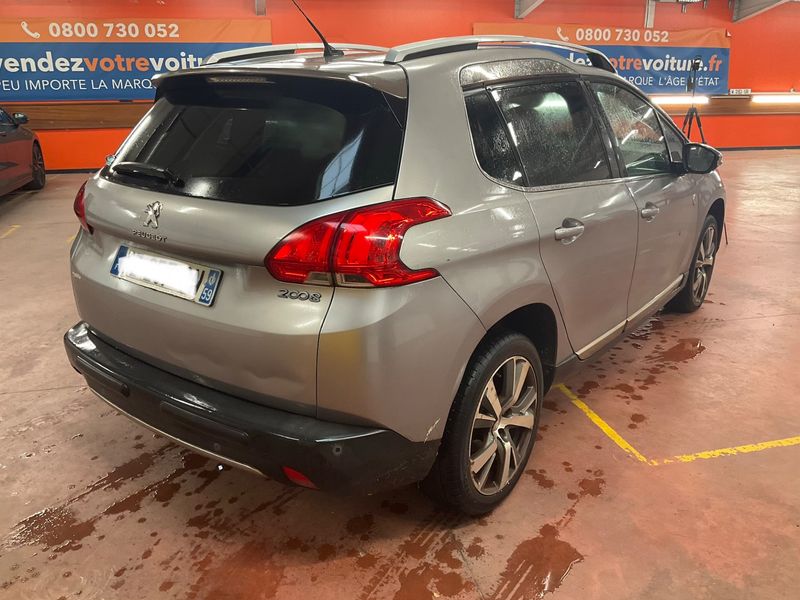 Peugeot 2008 1.2 PureTech Crossway — zdjęcie 2