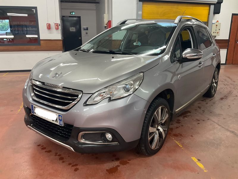 Peugeot 2008 1.2 PureTech Crossway — zdjęcie 1
