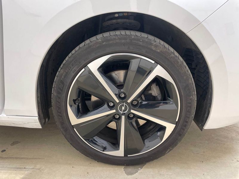 Opel Astra 1.5 CDTI Business Elegance — zdjęcie 10