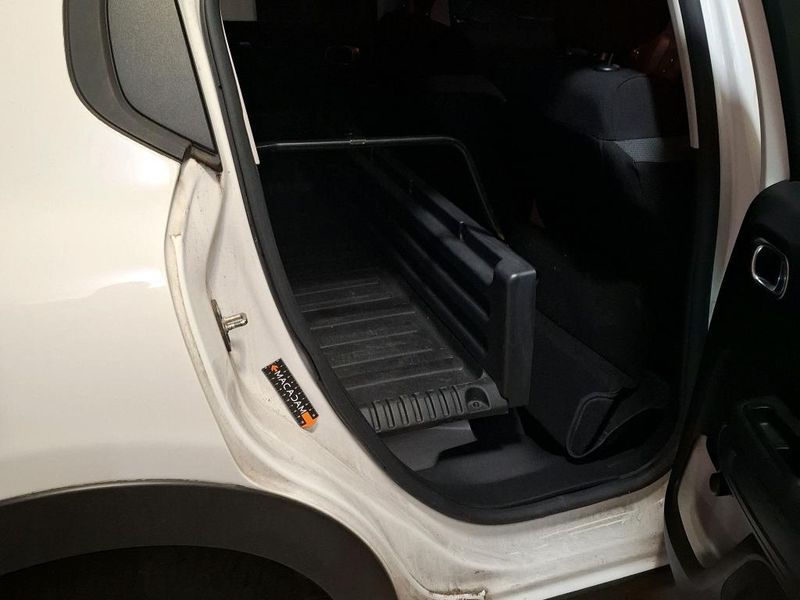 Citroen C3 1.5 Blue-HDi Société Feel Nav — zdjęcie 22
