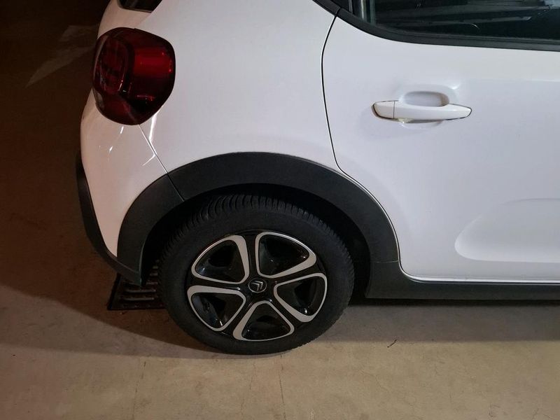 Citroen C3 1.5 Blue-HDi Société Feel Nav — zdjęcie 32