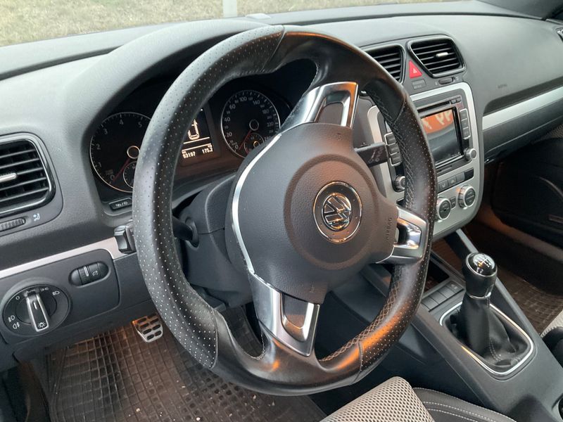Volkswagen Scirocco 1.4 TSI BlueMotion Tech — zdjęcie 32