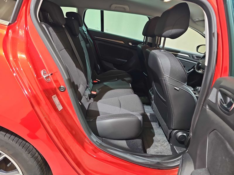 Renault Megane 1.5 BLUE dCi Techno — zdjęcie 14