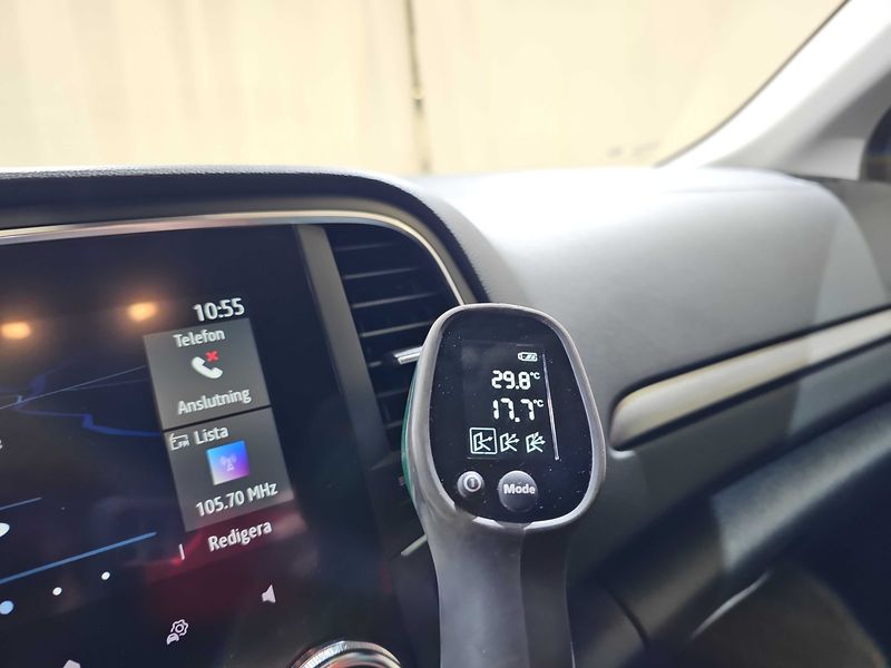 Renault Megane 1.5 BLUE dCi Techno — zdjęcie 16