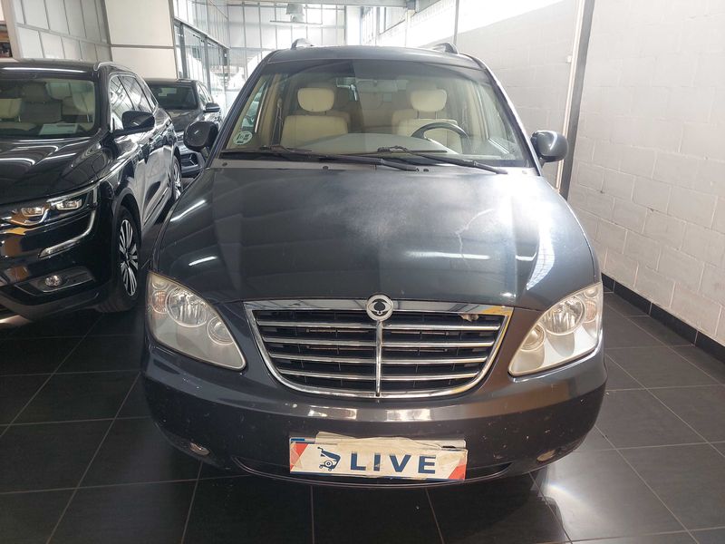 Ssangyong Rodius 270 Xdi Limited — zdjęcie 7
