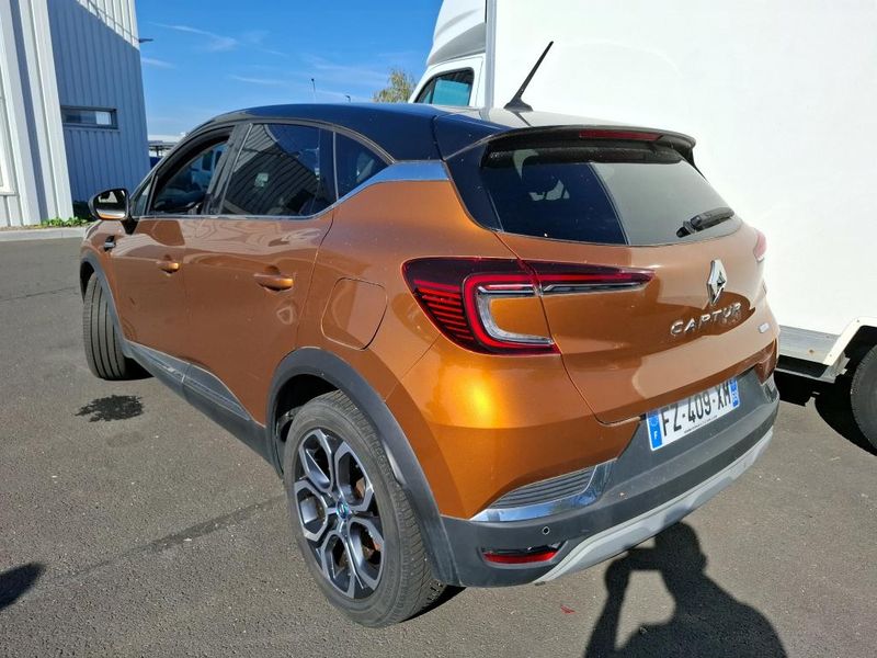 Renault Captur 1.6 Hybrid E-Tech Intens — zdjęcie 3