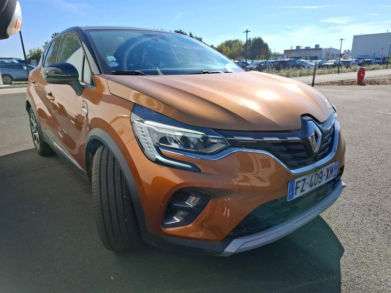 Renault Captur 1.6 Hybrid E-Tech Intens — zdjęcie 2