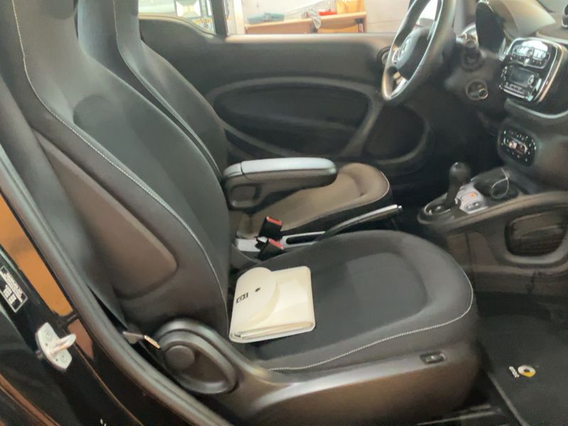 Smart fortwo 1.0 Basis passion — zdjęcie 11