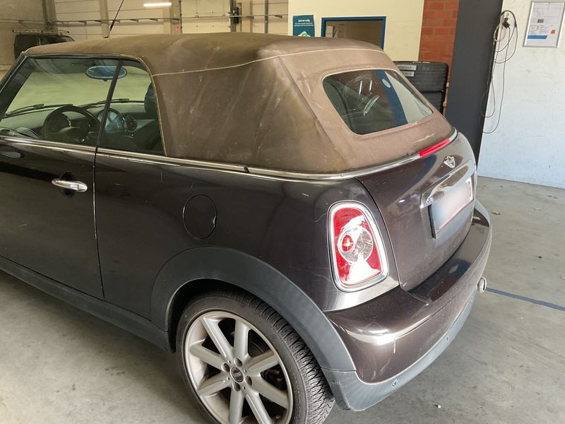 MINI Cabrio Cooper D Highgate — zdjęcie 3