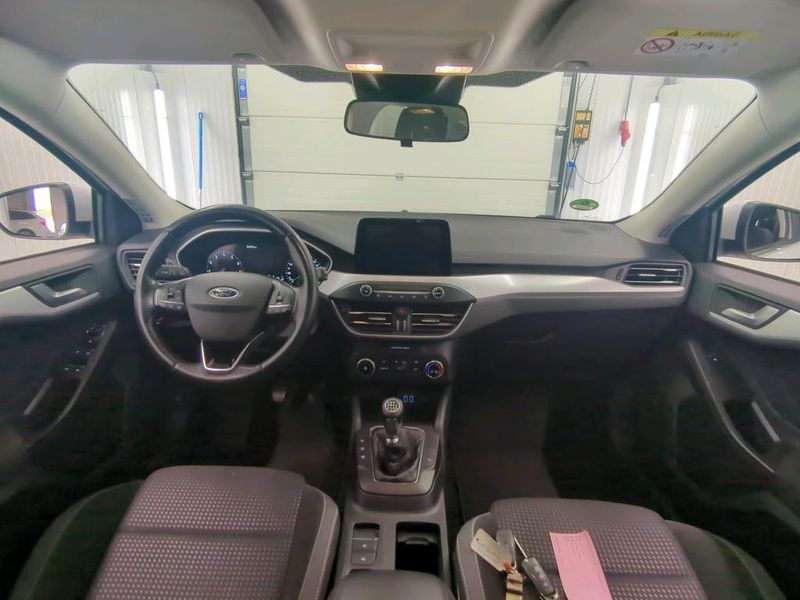Ford Focus 1.0 EcoBoost Cool&Connect — zdjęcie 6