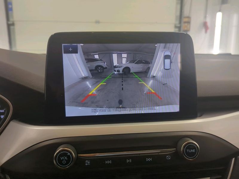 Ford Focus 1.0 EcoBoost Cool&Connect — zdjęcie 18