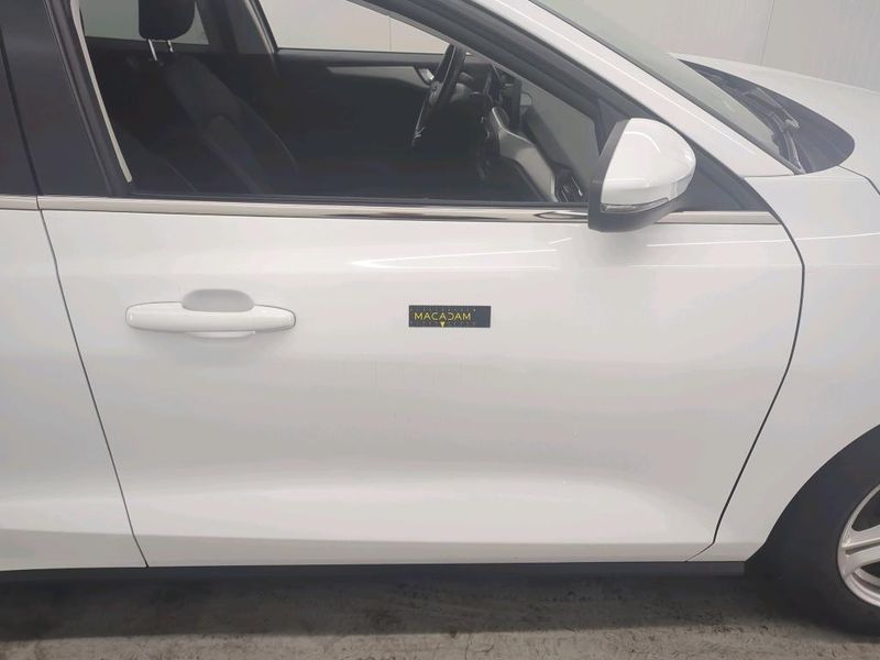 Ford Focus 1.0 EcoBoost Cool&Connect — zdjęcie 35