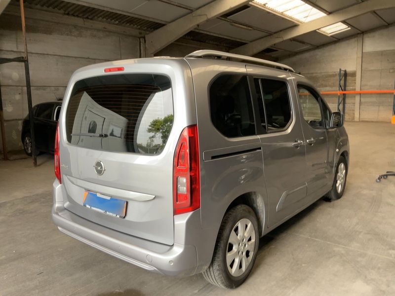 Opel Combo Life 1.2 Turbo Edition — zdjęcie 6
