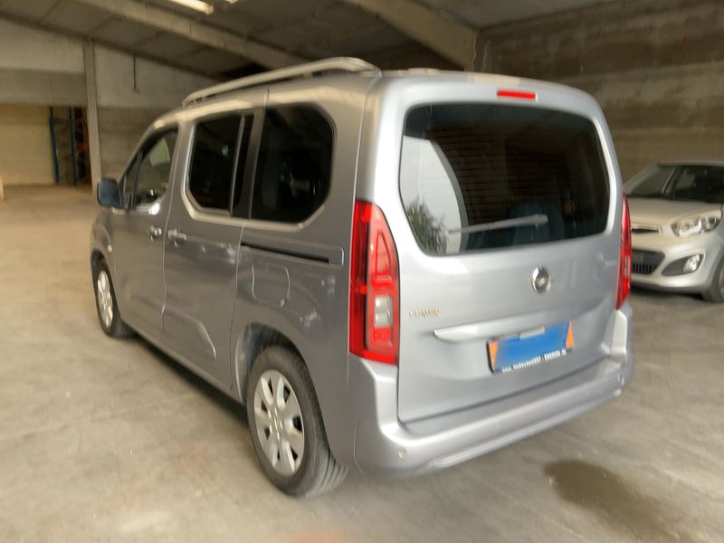 Opel Combo Life 1.2 Turbo Edition — zdjęcie 3