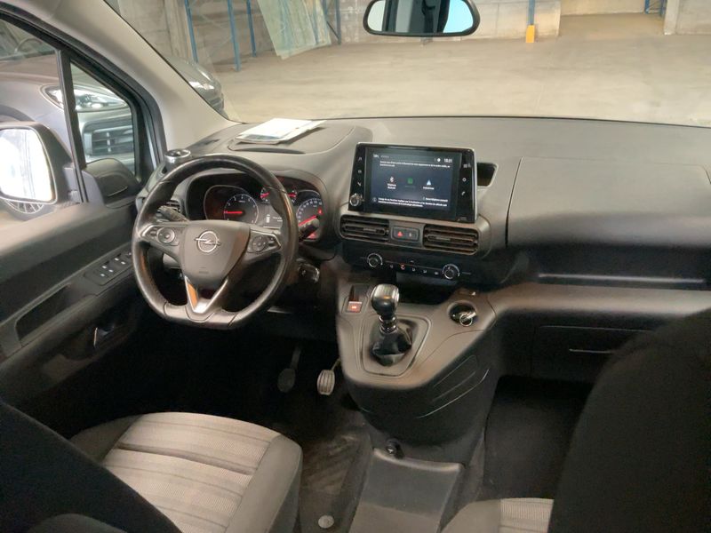 Opel Combo Life 1.2 Turbo Edition — zdjęcie 12