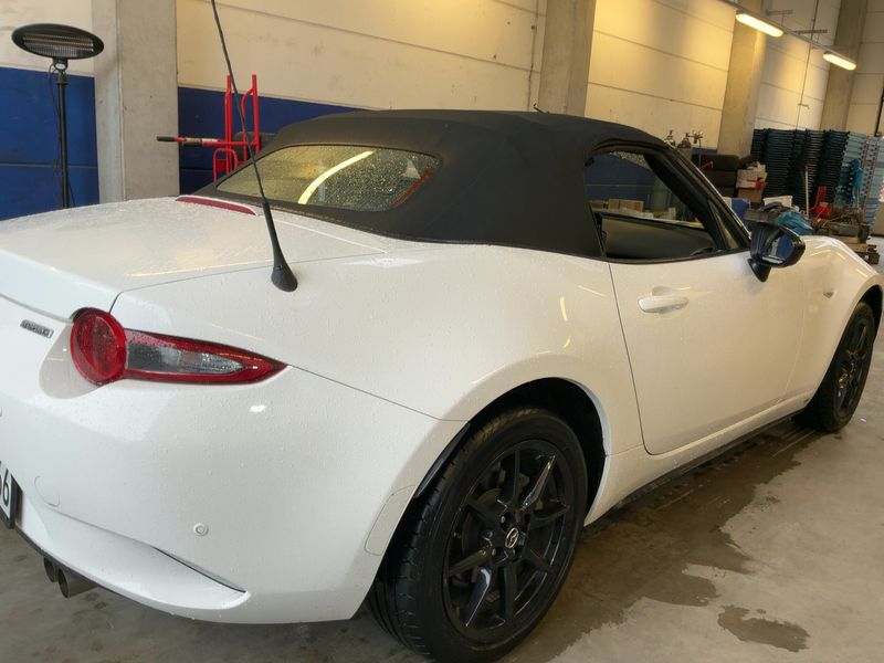 Mazda MX-5 1.5 Skyactiv-G Edition 100 — zdjęcie 6