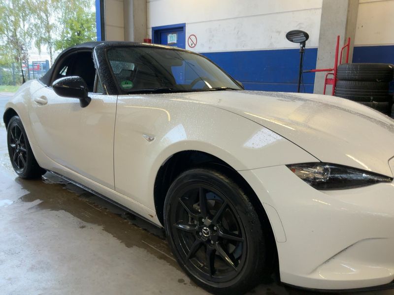 Mazda MX-5 1.5 Skyactiv-G Edition 100 — zdjęcie 8