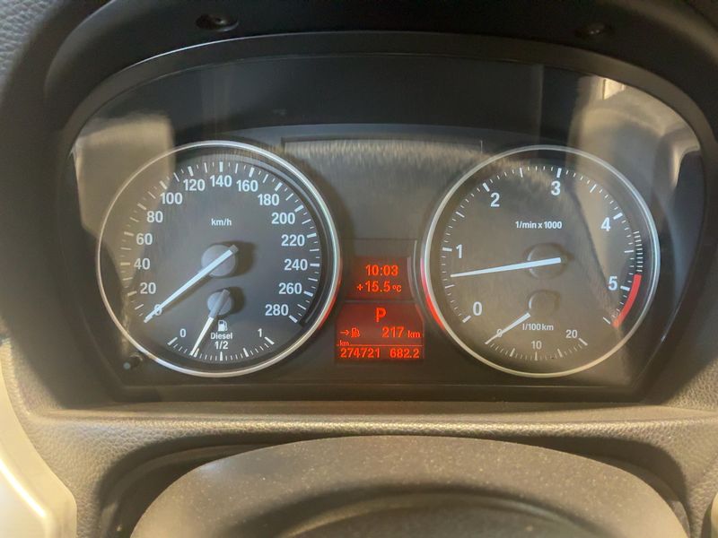 BMW 3er 330d Luxe — zdjęcie 13