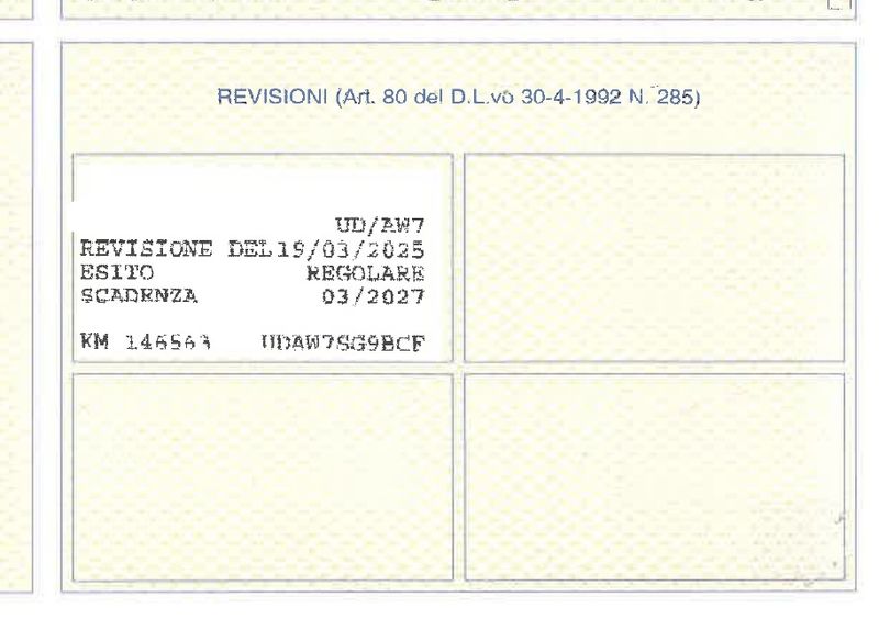 Audi Q3 40 TDI quattro Advanced — zdjęcie 16