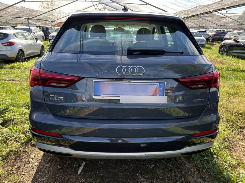 Audi Q3 40 TDI quattro Advanced — zdjęcie 4