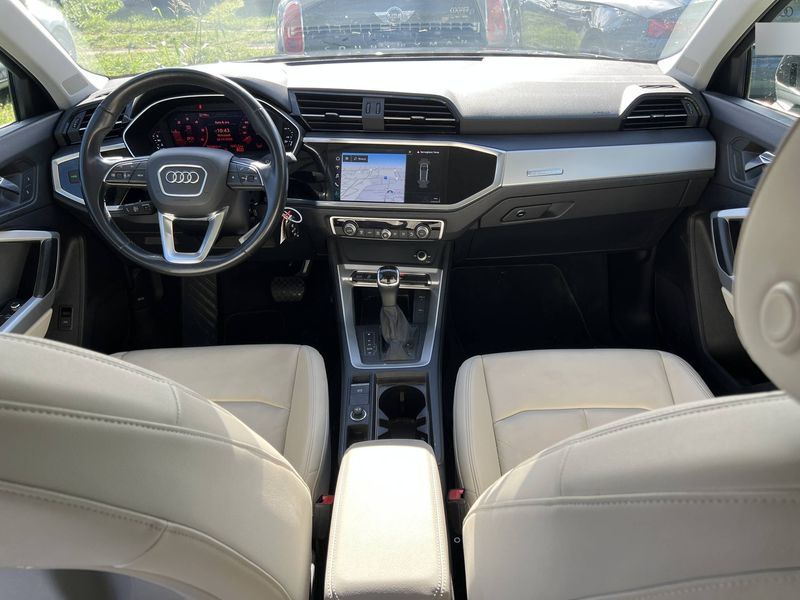 Audi Q3 40 TDI quattro Advanced — zdjęcie 11