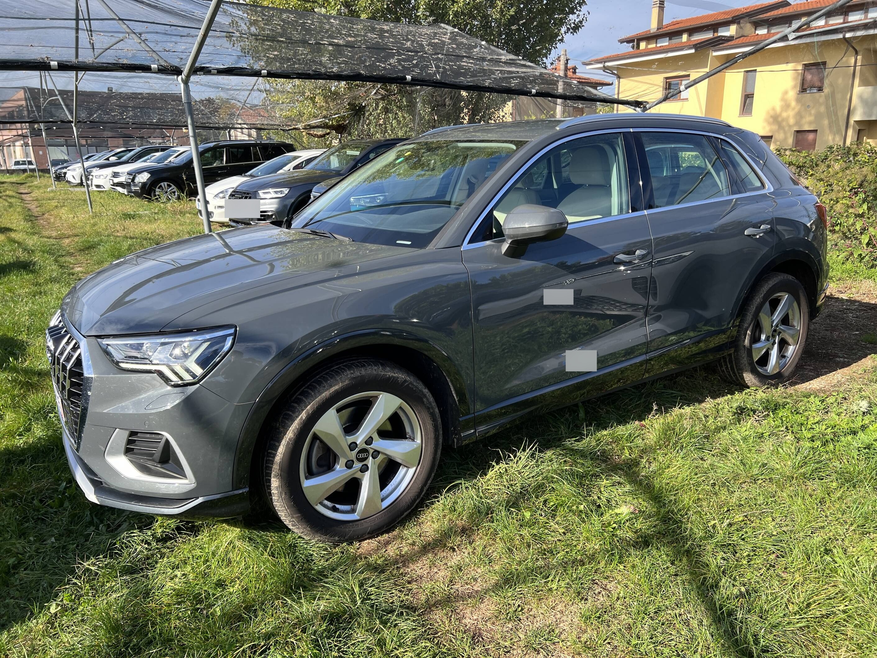 Audi Q3 40 TDI quattro Advanced — zdjęcie 1