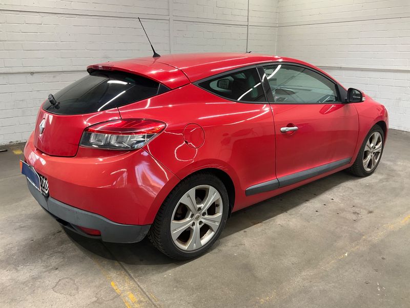 Renault Megane 1.6 Dynamique — zdjęcie 2