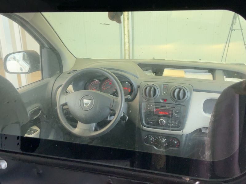 Dacia Dokker 1.5 dCi Diesel Ambiance — zdjęcie 12
