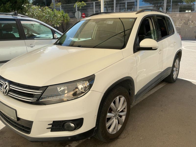 Volkswagen Tiguan 2.0 TDI T1 BlueMotion Tech — zdjęcie 2